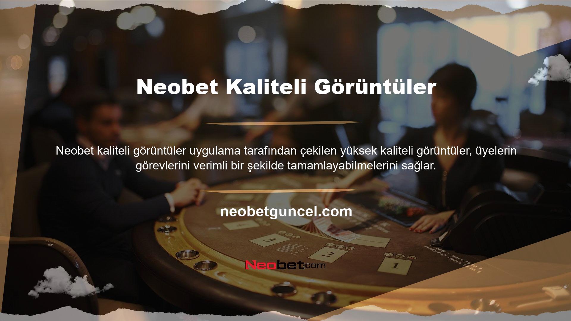 Uygulama tıpkı ana sayfaya benziyor, onları ayırmayı zorlaştırıyor